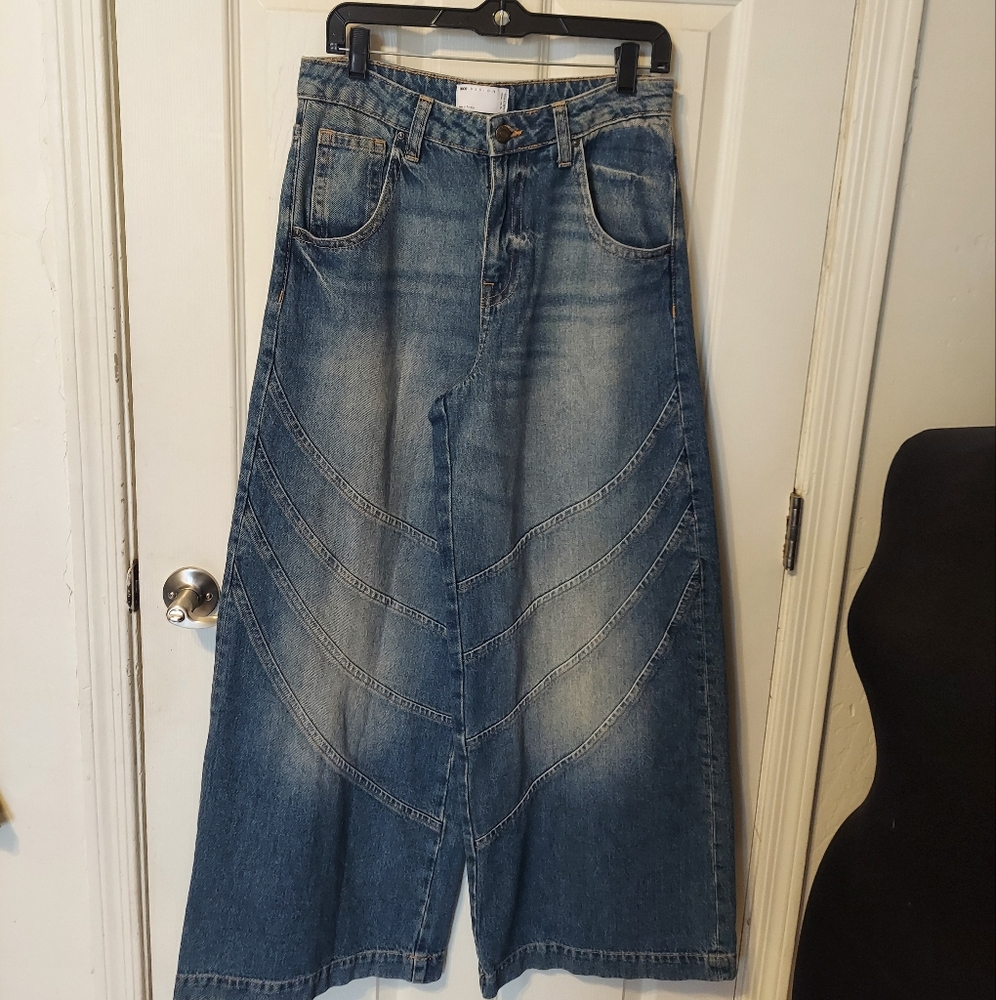 ASOS Design Wide Leg High Waist Jeans Sz W30" L32"